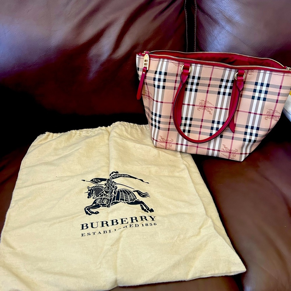 *Never Used* Burberry Haymarket Check Medium Salisbury Tote